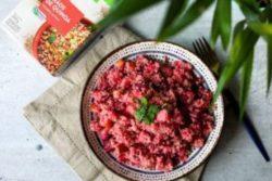 Salada de quinoa orgânica com beterraba