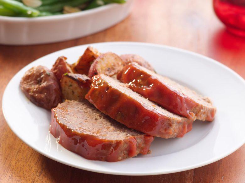 Bolo de carne com batata