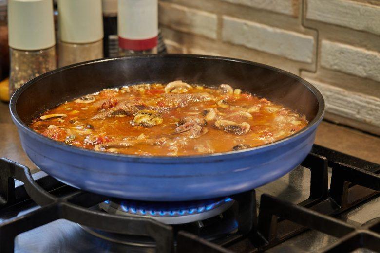 Sopa de vitela com cogumelo