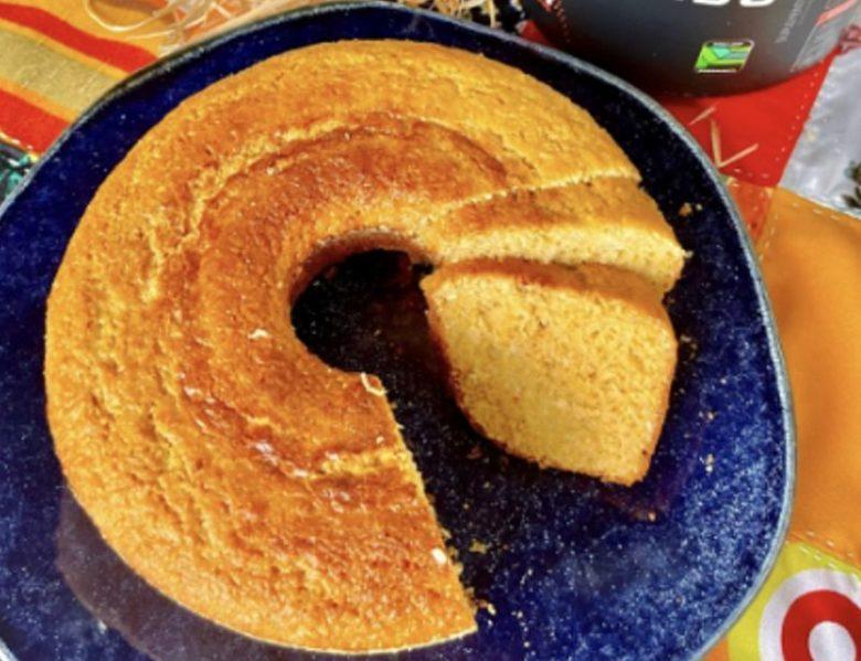 Bolo de milho proteico