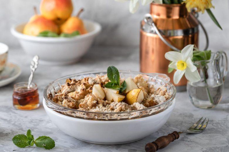 Crumble de pera e canela