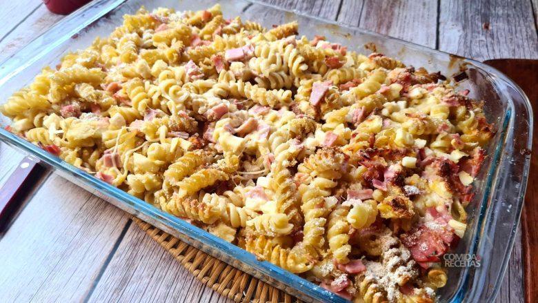 Salada de macarrão prática
