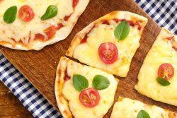 Pizza simples de frigideira