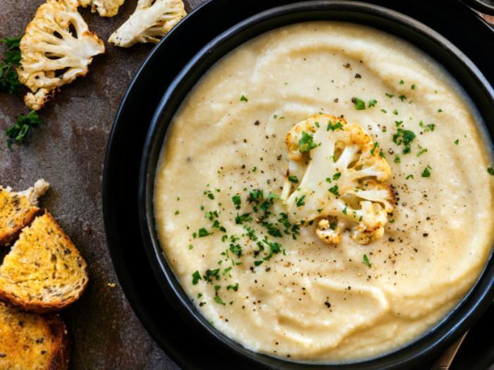 Creme de couve-flor low-carb