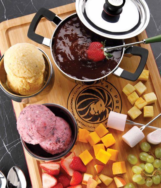 Fondue de chocolate e sorvete