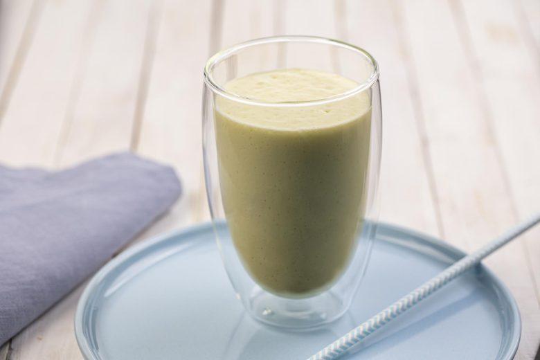 Vitamina de abacate e limão