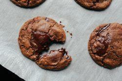 Cookie vegano de chocolate com coco babaçu