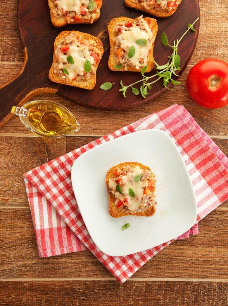 Mini pizza de atum