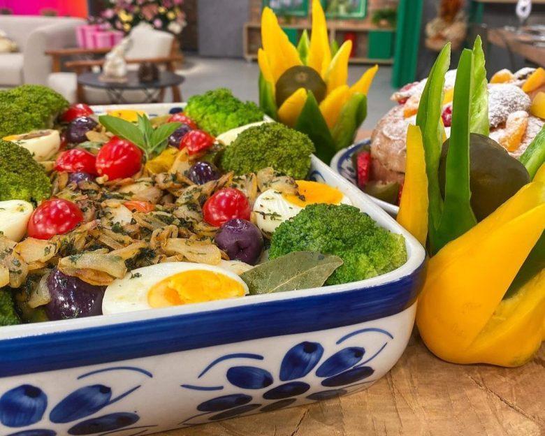 Bacalhoada à portuguesa tradicional