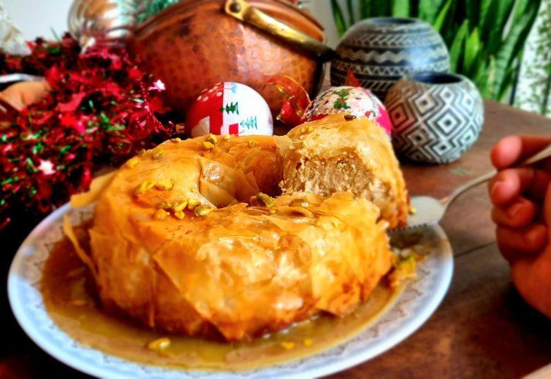 Bolo de creme árabe com pistache