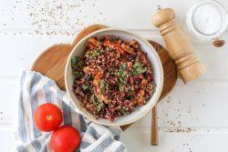 Salada de quinoa mista