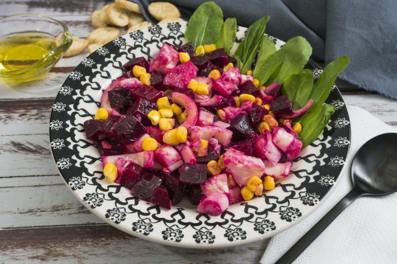 Salada com molho agridoce