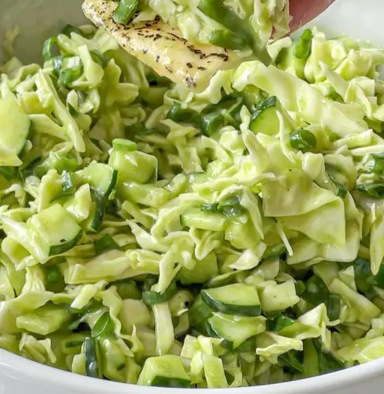 Salada deusa verde