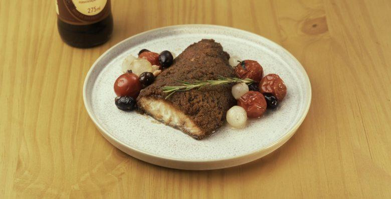 Robalo assado com crosta de castanha