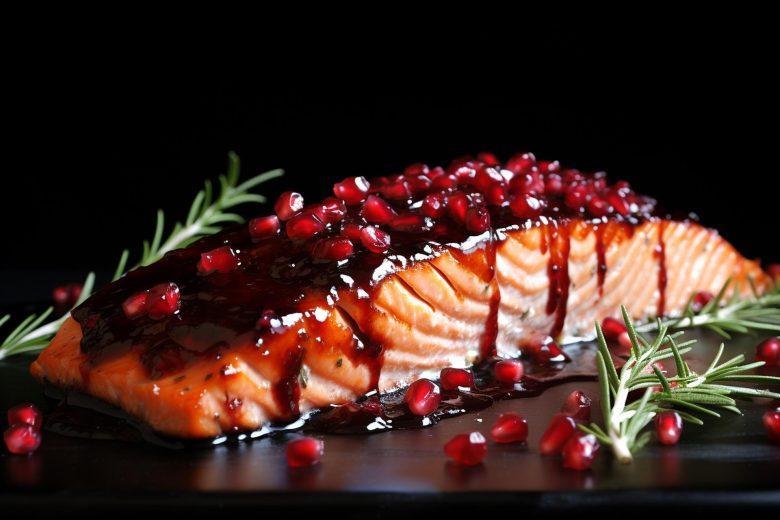 Salmão ao molho de romã