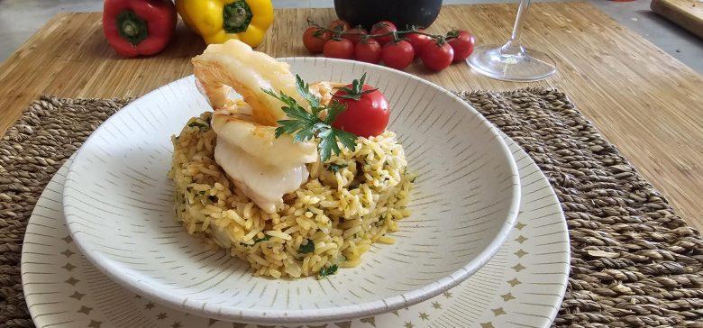 Camarão à provençal com arroz de ervas