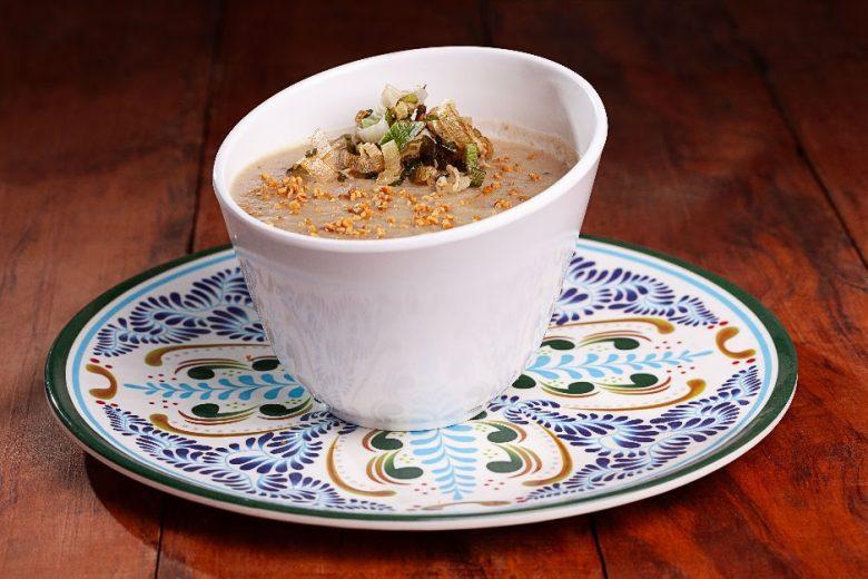 Caldo de alho-poró especial