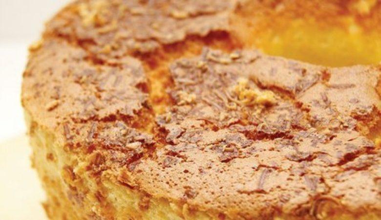Bolo simples de Amendocrem