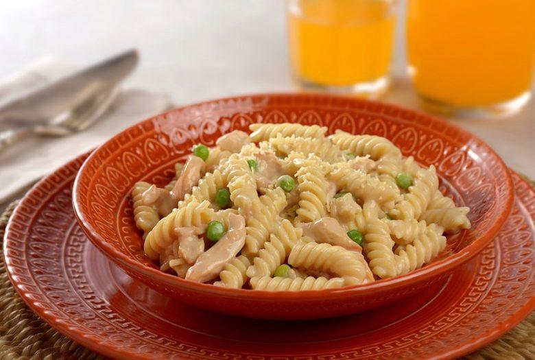 Macarrão ao creme de cebola