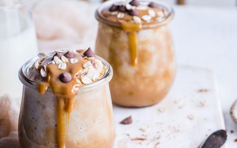 Sorvete fit com creme de amendoim