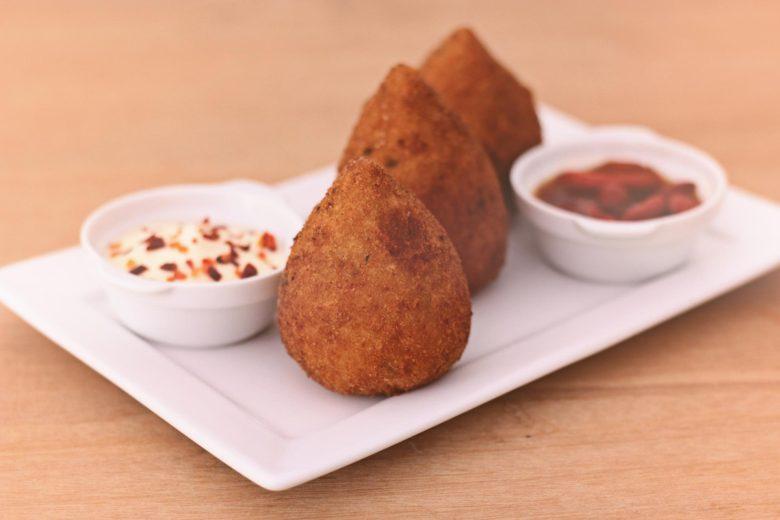 Coxinha de siri com aratu