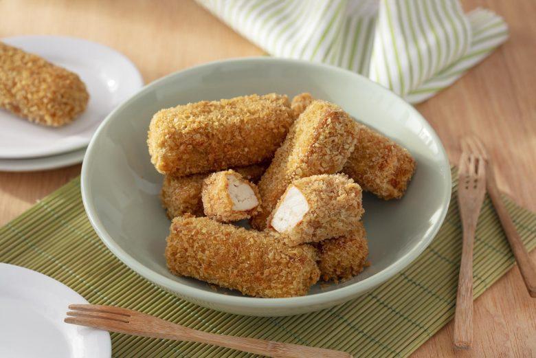 Bolinho de tofu empanado
