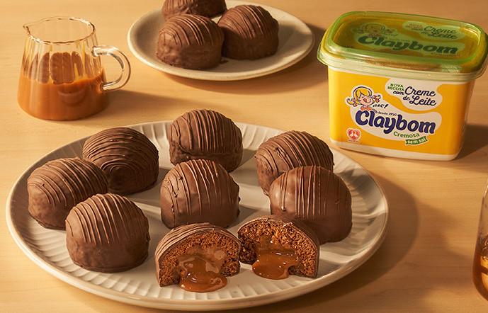 Pão de mel recheado de doce de leite