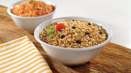 Arroz 7 grãos com farofa de cenoura