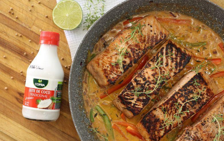 Salmão com creme de coco
