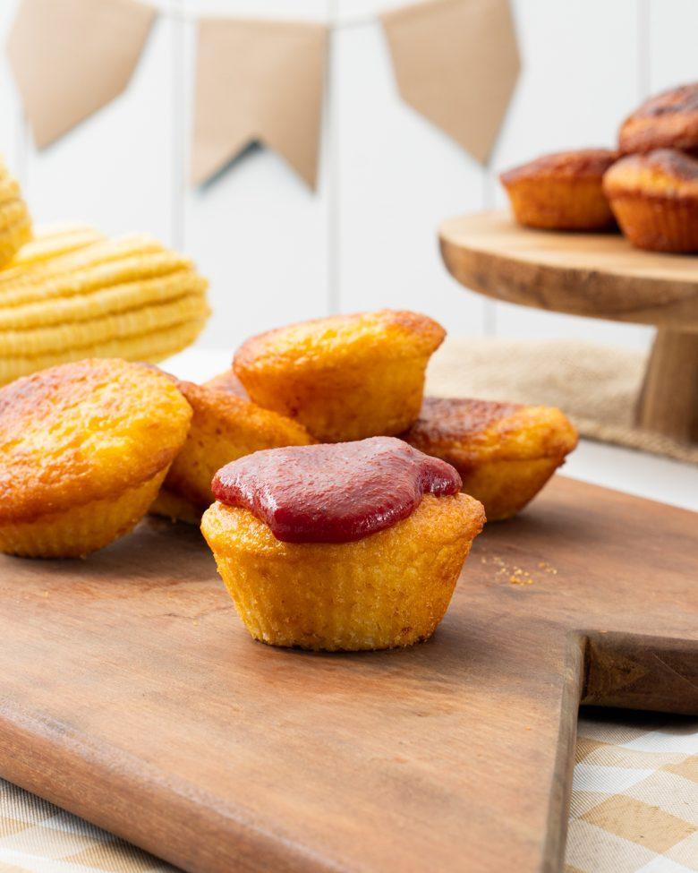 Muffin de milho com queijo