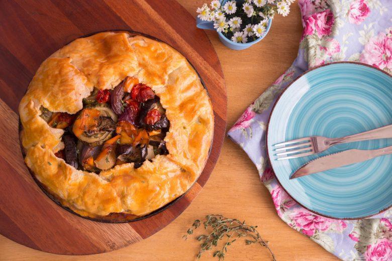 Torta rústica com legumes