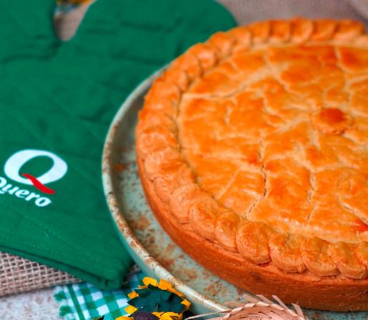 Torta de frango com milho com massa podre
