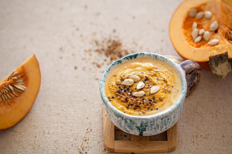 Creme low carb de abóbora com gengibre