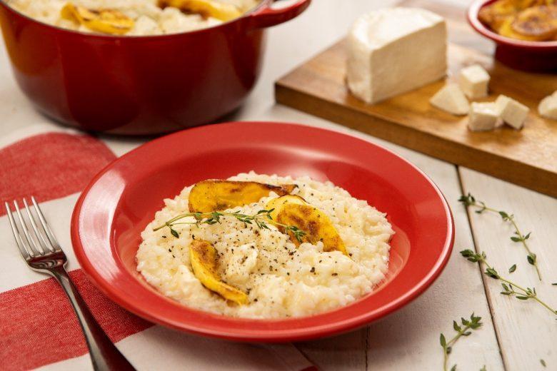 Risoto de queijo Minas frescal com banana da terra