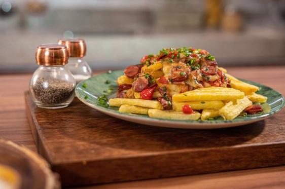 Batata mineira com bacon