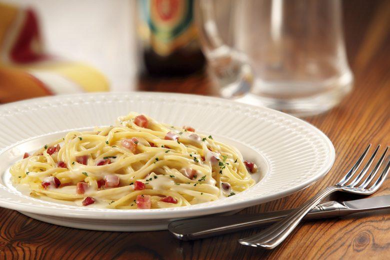 Espaguete especial à carbonara