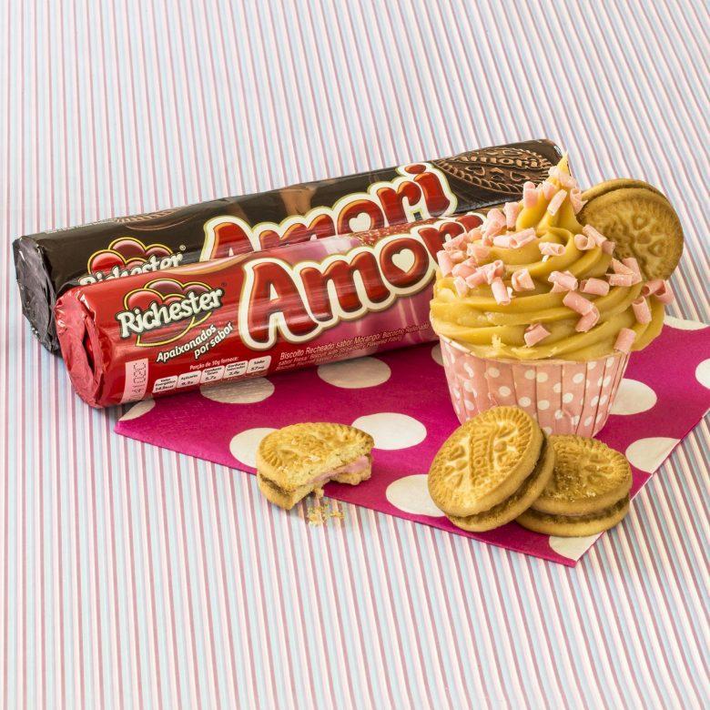 Cupcake de morango Amori