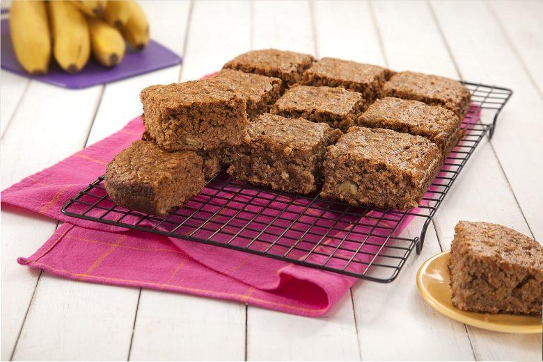 Torta de banana com casca