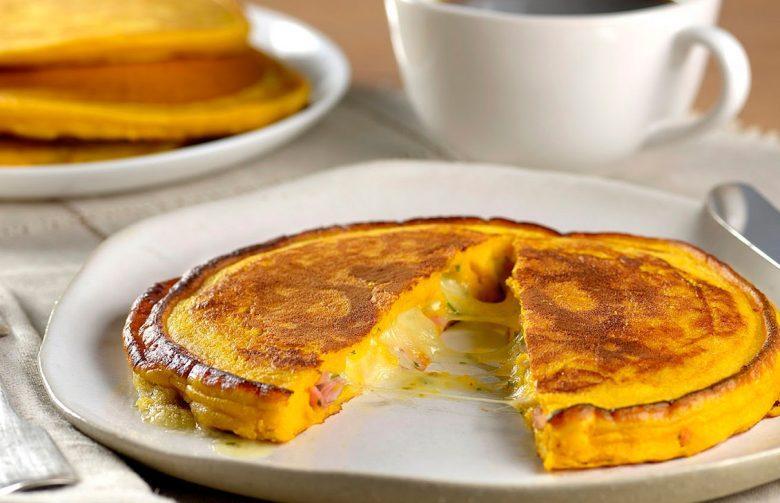 Panqueca tipo americana recheada