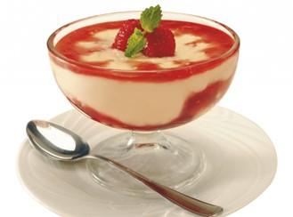 Taça silvestre de frutas vermelhas