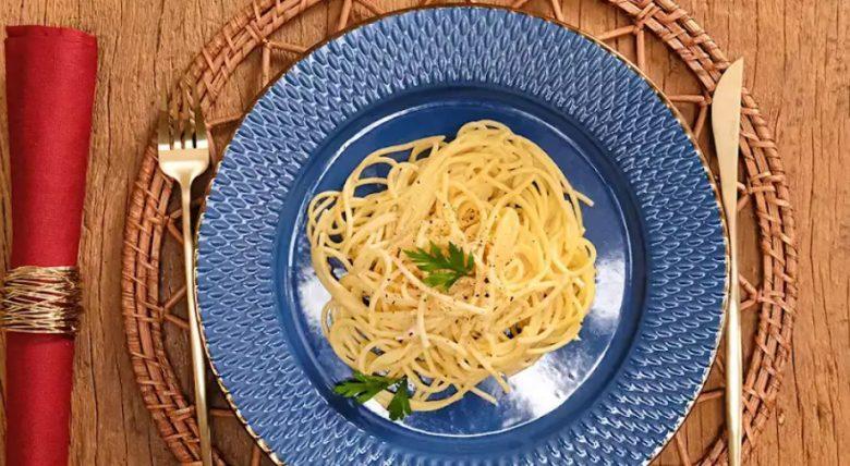 Espaguete especial Cacio e Pepe