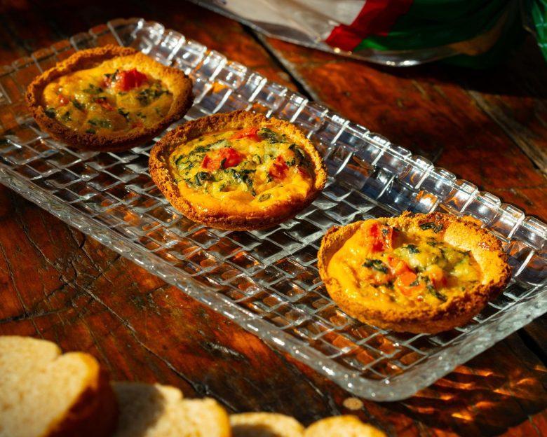Muffin salgado com pão integral e ovo
