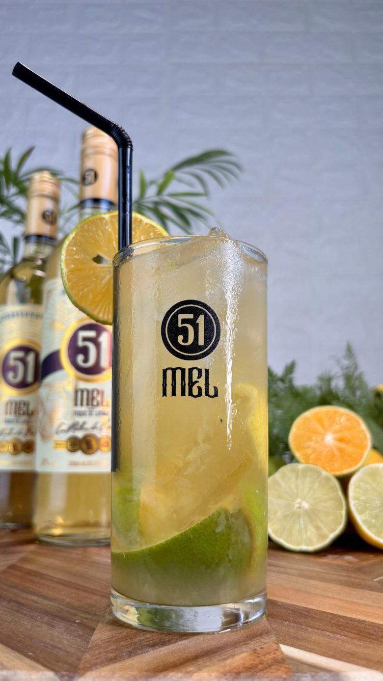 Drink 3 limões com cachaça