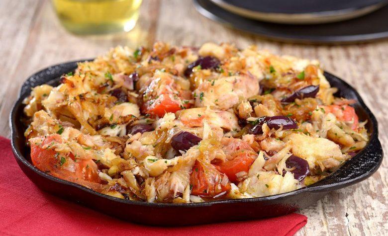 Bacalhau com tomate confitado