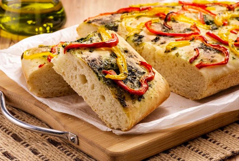 Focaccia natalina