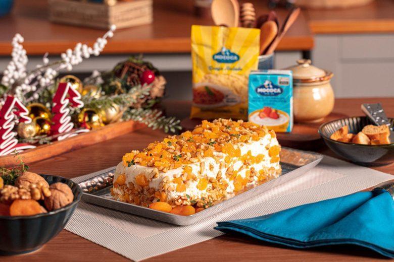 Terrine de queijo com damasco e nozes