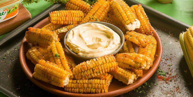 Costelinha de milho com molho de margarina