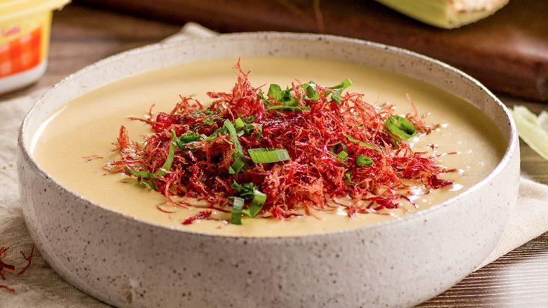 Creme de milho com carne seca crocante