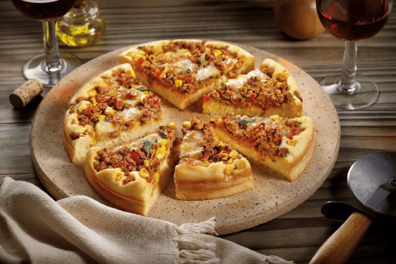 Pizza de liquidificador com carne suína