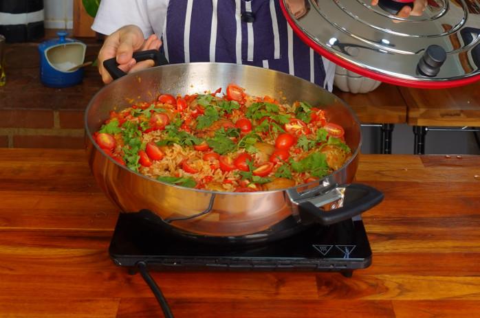 Arroz com frango com legumes